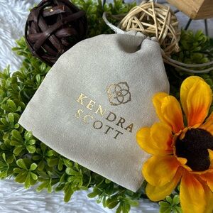 Kendra Scott Jewelry Bag